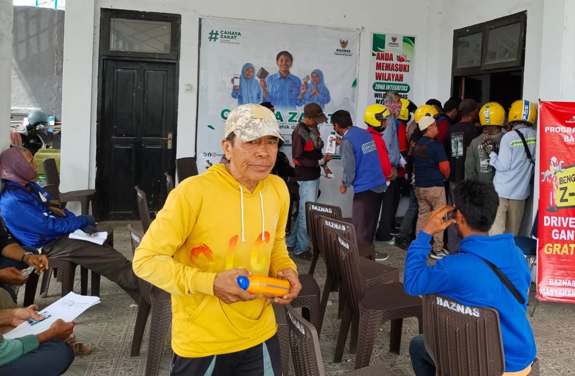 perzoka; Merci Baznas Kolaka pour votre attention envers les résidents défavorisés