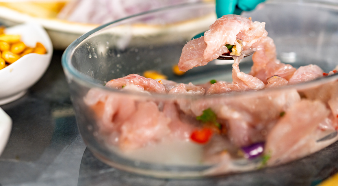 Ceviche sans citron : la recette péruvienne primordiale au tumbo