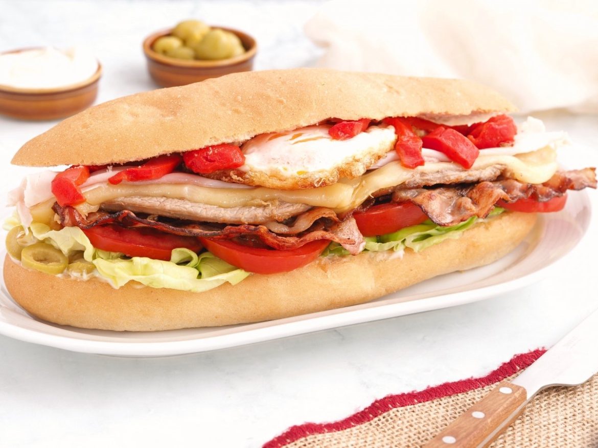 la recette étape par étape du sandwich le plus emblématique de l’Uruguay
